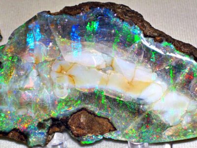 10 Incredibly Beautiful Minerals And Stones